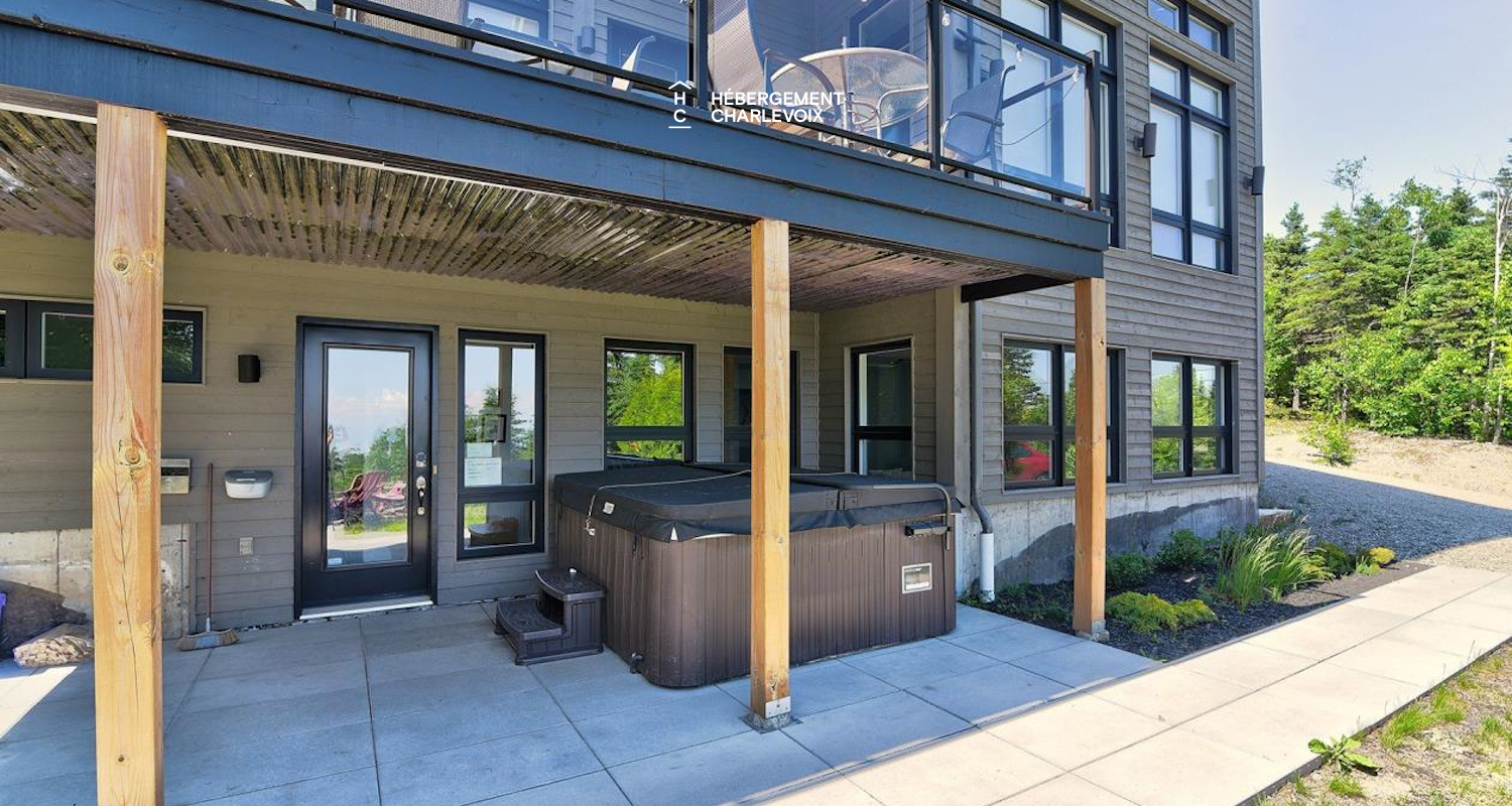 CDS-410 - Splendid terrace flirting with the mountain